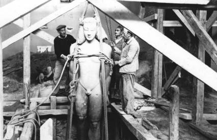 World-War-II-Statues-National Archaeological-Museum-of-Athens